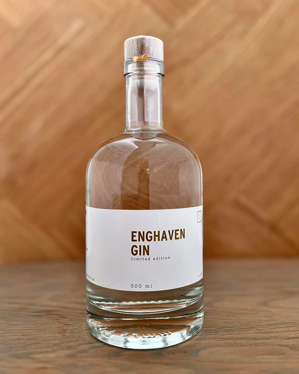 Enghaven Gin - Citrus egner sig godt til drinks en varm sommerdag, men kan også nydes på andre tidspunkter af året. 